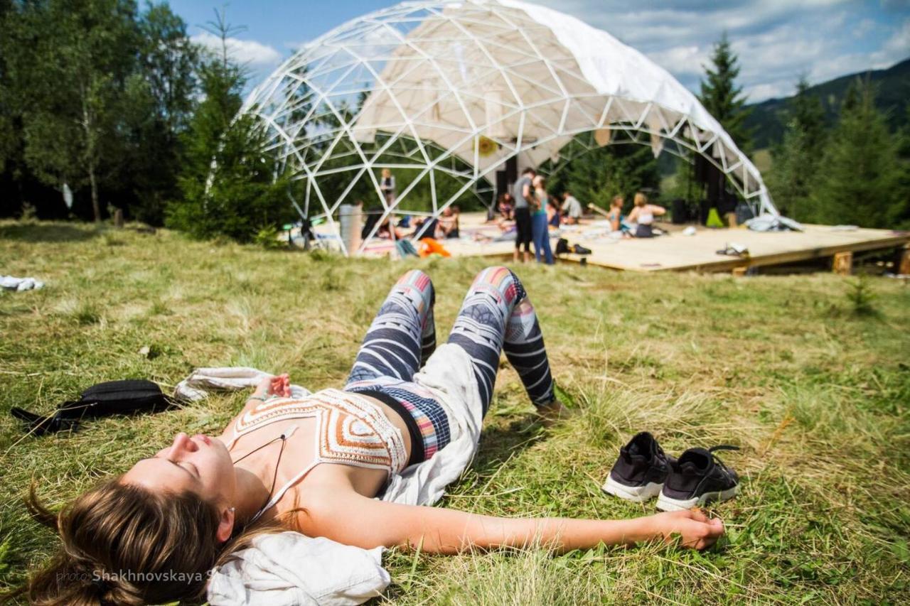 ורחובינה Eco Glamping - Carpathians. Retreat Hub Dzin Space מראה חיצוני תמונה