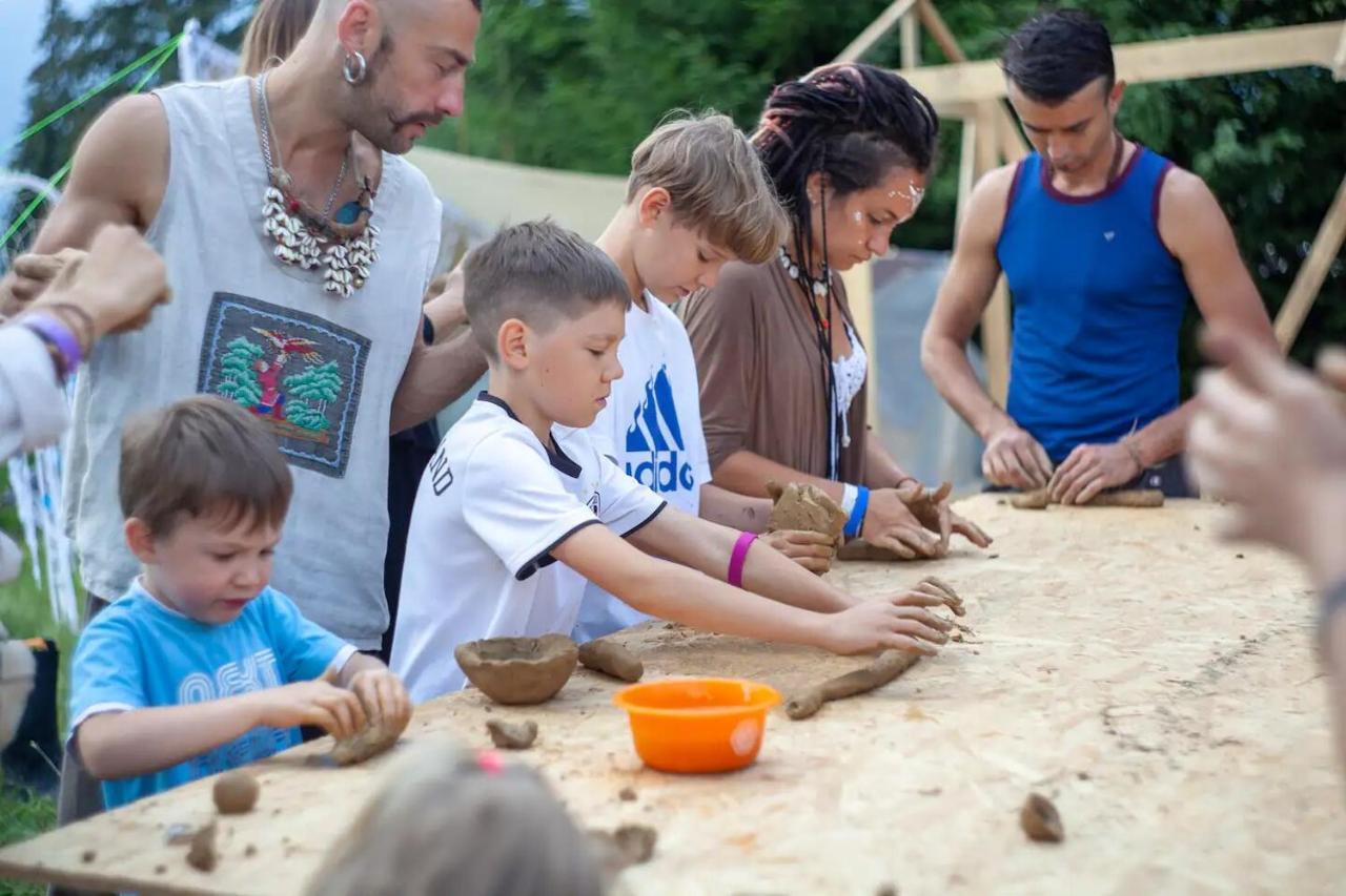 ורחובינה Eco Glamping - Carpathians. Retreat Hub Dzin Space מראה חיצוני תמונה